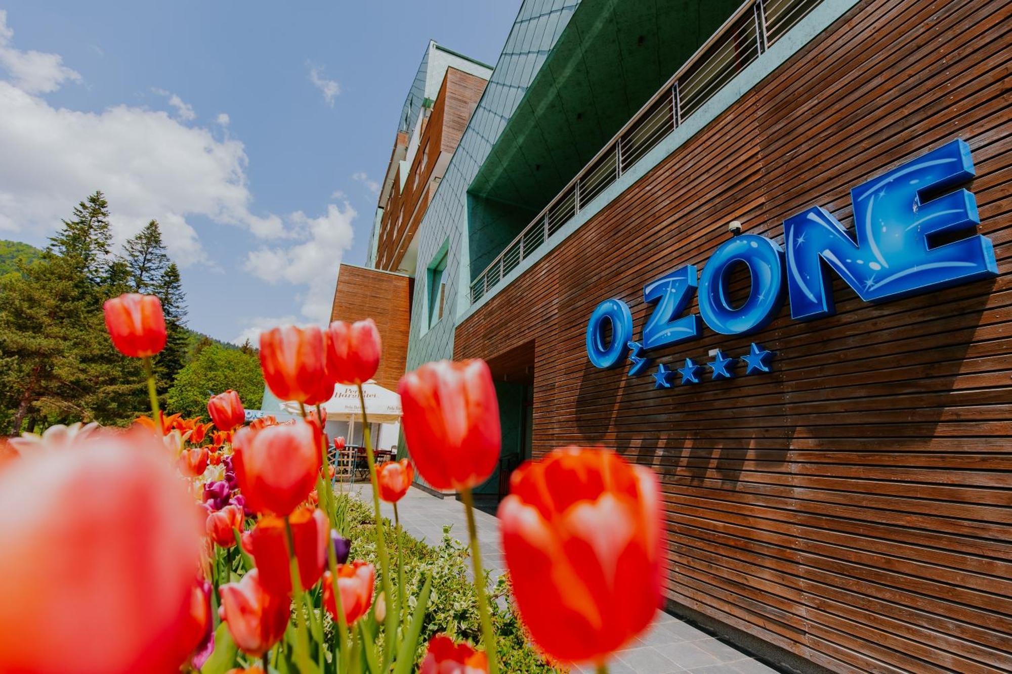 Hotel O3Zone Беїле-Тушнад Екстер'єр фото